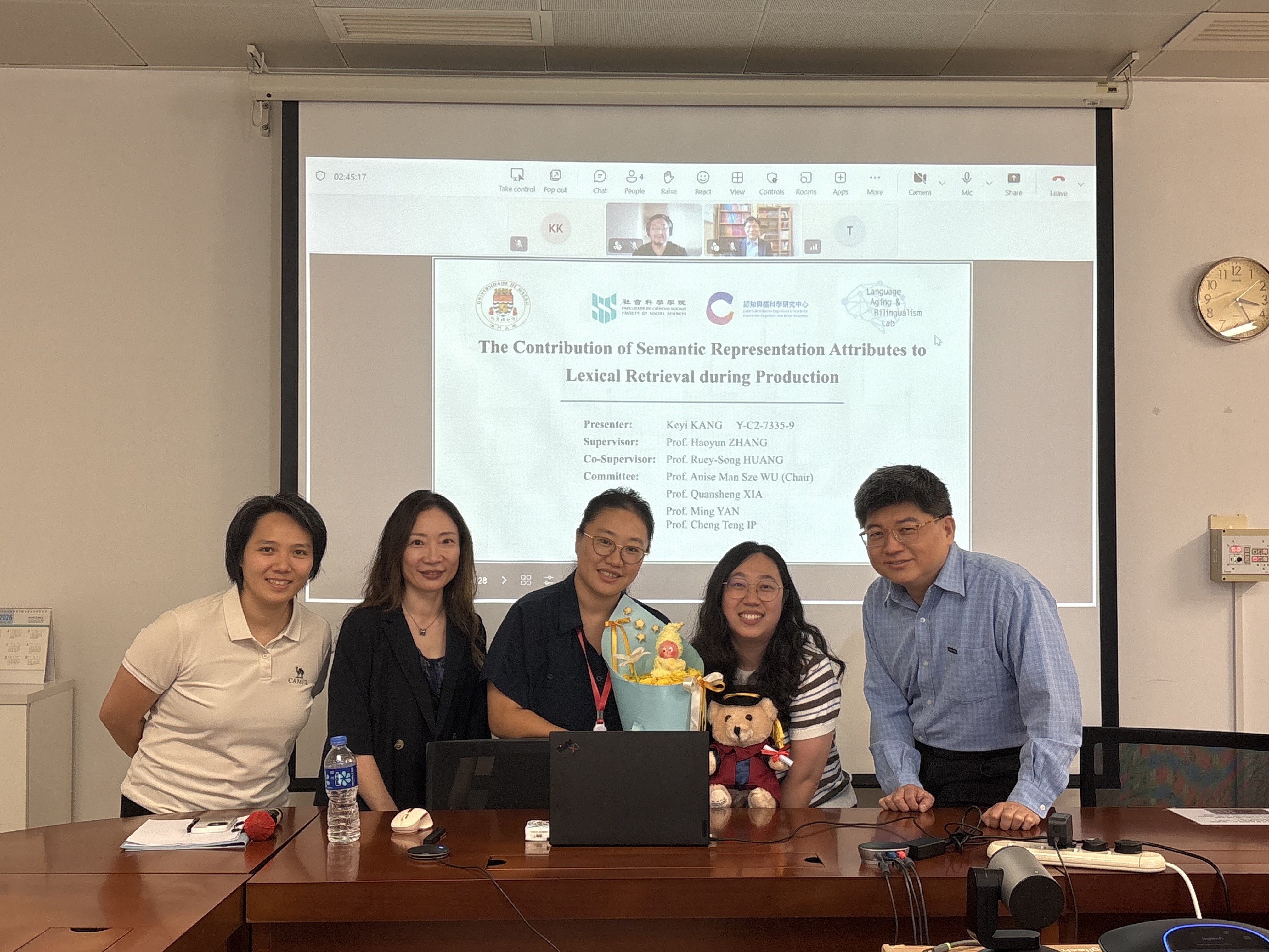 Dr. KANG with the Thesis Committee (click for full size)